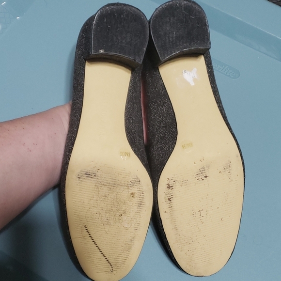 Saks fifth Avenue charcoal grey and black heels - Picture 5 of 6